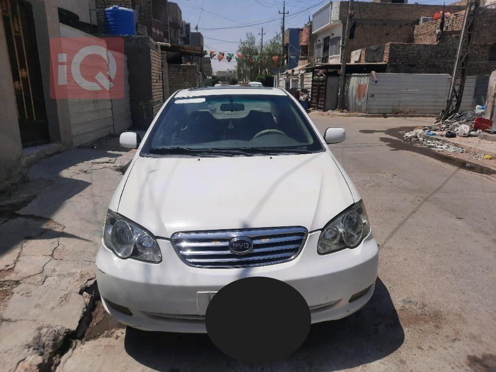بی وای دی F3